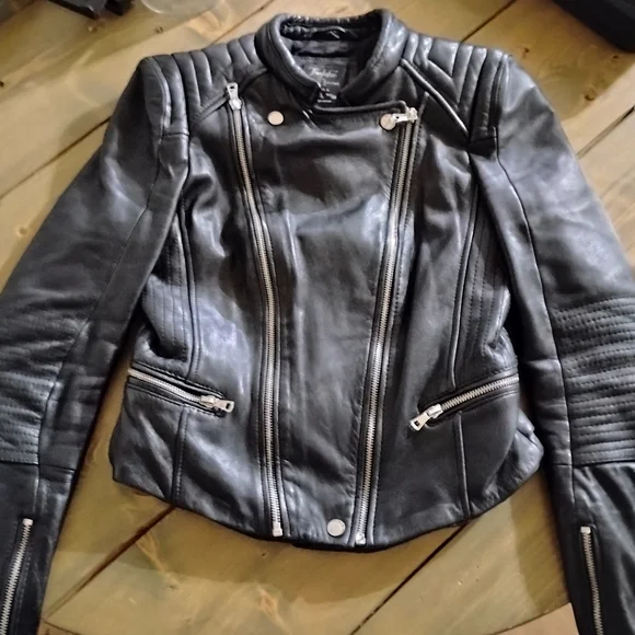 Zara Black Leather Moto Jacket - Picture 2 of 12